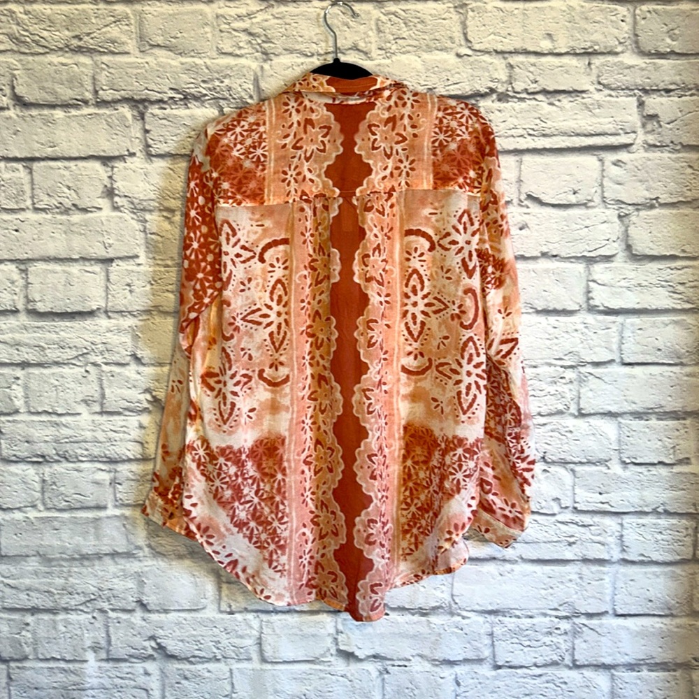 Pilcro from Anthropologie the relaxed roomy button down shirt size small - Picture 8 of 9